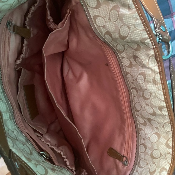 Coach laptop/briefcase - good contain - Picture 3 of 5
